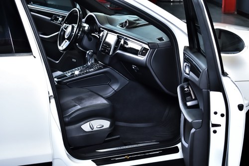 2015 Porsche Macan S 3,0L Twin Turbo V6 En venta (imagen 46 de 98)