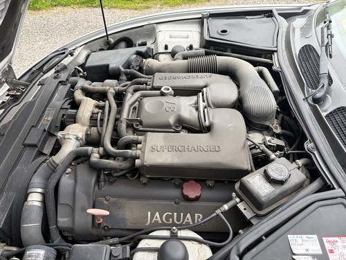 2002 Jaguar XKR Convertible X100 In vendita (immagine 35 di 41)