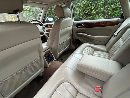 2002 Jaguar XJ8 SE X308 zum Verkauf (Bild 66 von 124)