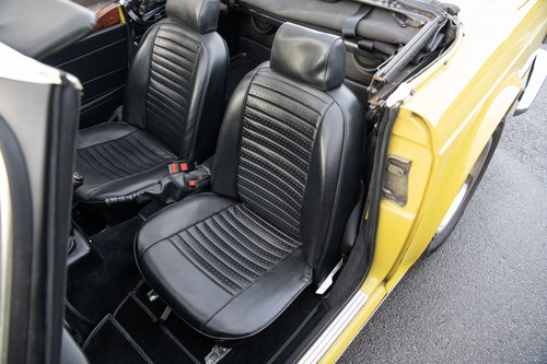 1973 Triumph TR6 PI For Sale (picture 16 of 162)