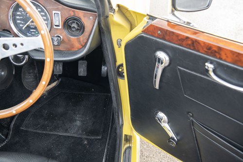 1973 Triumph TR6 PI For Sale (picture 49 of 162)