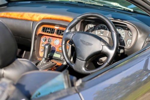 2004 Aston Martin DB7 V12 Vantage Volante till salu (bild 6 av 125)