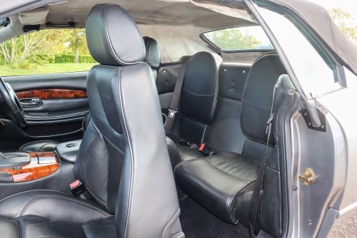 2004 Aston Martin DB7 V12 Vantage Volante till salu (bild 34 av 125)