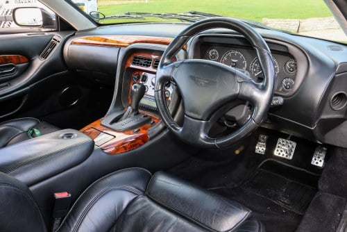 2004 Aston Martin DB7 V12 Vantage Volante till salu (bild 36 av 125)