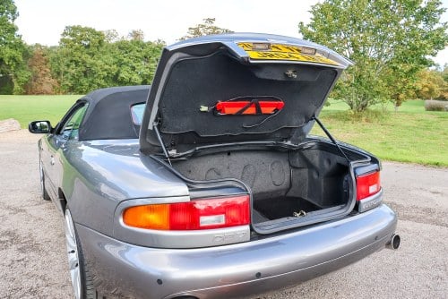 2004 Aston Martin DB7 V12 Vantage Volante till salu (bild 61 av 125)