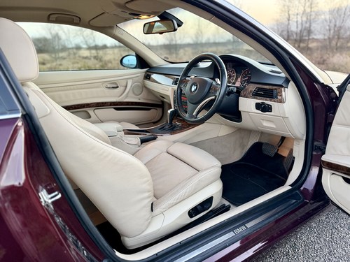 2008 BMW 325i SE E92 Te koop (foto 10 van 49)