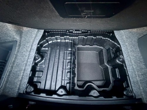 2008 BMW 325i SE E92 Te koop (foto 29 van 49)