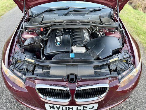 2008 BMW 325i SE E92 Te koop (foto 45 van 49)