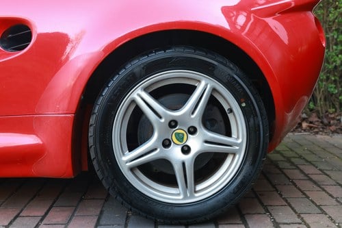 1998 Lotus Elise 1.8 Roadster For Sale (picture 15 of 84)