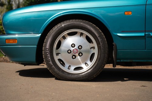 1995 Jaguar XJ6 Sport Auto For Sale (picture 13 of 139)