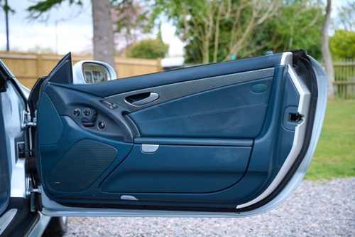 2002 Mercedes-Benz SL500 R230 En venta (imagen 21 de 183)