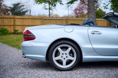 2002 Mercedes-Benz SL500 R230 En venta (imagen 89 de 183)