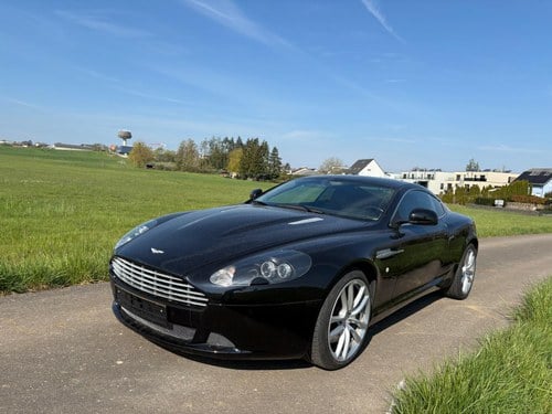 2010 Aston Martin DB9 à venda (imagem 3 de 43)