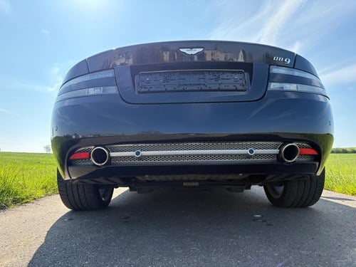 2010 Aston Martin DB9 à venda (imagem 10 de 43)