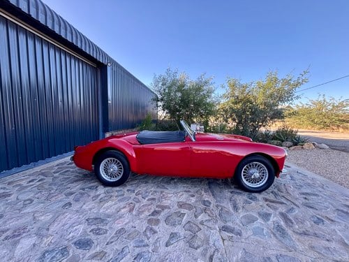 1957 MG MGA 1500 Roadster Te koop (foto 6 van 103)