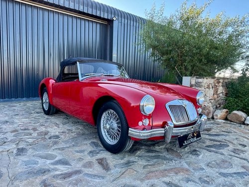 1957 MG MGA 1500 Roadster Te koop (foto 8 van 103)