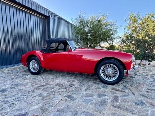 1957 MG MGA 1500 Roadster Te koop (foto 12 van 103)