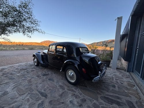 1957 Citroën L15 Traction Avant zum Verkauf (Bild 19 von 148)