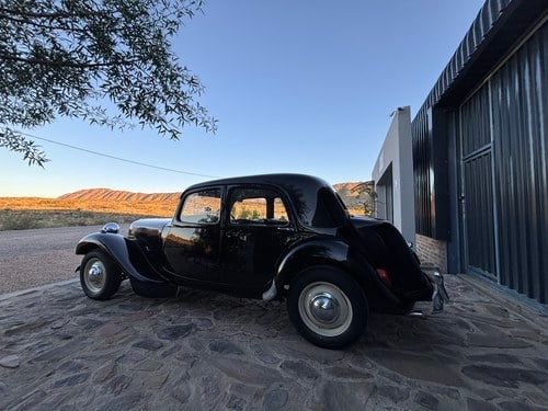 1957 Citroën L15 Traction Avant zum Verkauf (Bild 21 von 148)