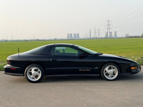 1993 Pontiac Firebird Trans-Am till salu (bild 9 av 59)