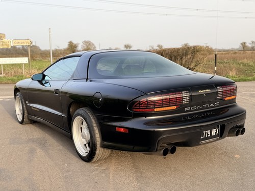 1993 Pontiac Firebird Trans-Am till salu (bild 11 av 59)