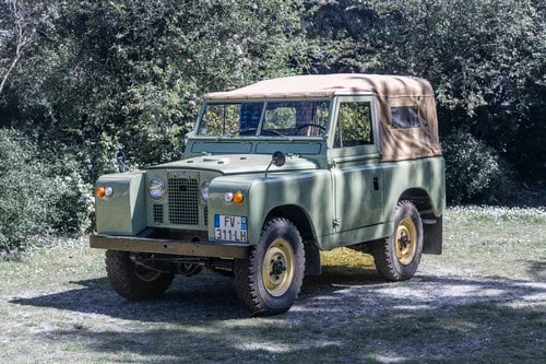 1968 Land Rover Series IIA 88" For Sale (picture 3 of 164)