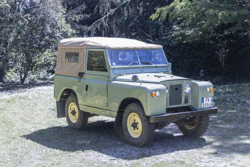 1968 Land Rover Series IIA 88" For Sale (picture 1 of 164)