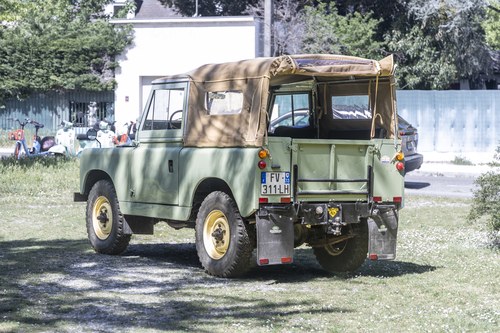 1968 Land Rover Series IIA 88" For Sale (picture 8 of 164)