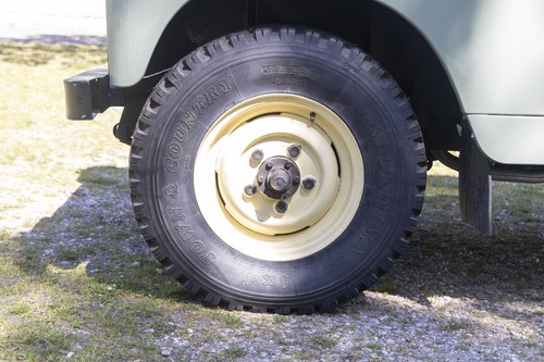 1968 Land Rover Series IIA 88" For Sale (picture 10 of 164)