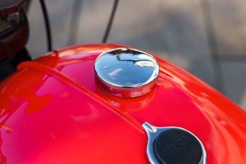 1963 BSA A50 For Sale (picture 36 of 105)