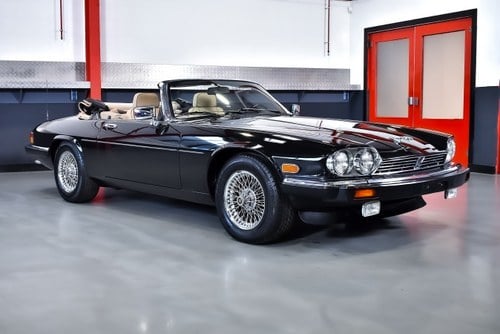 1991 Jaguar XJS V12 Convertible Classic Edition For Sale (picture 12 of 130)