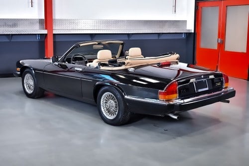 1991 Jaguar XJS V12 Convertible Classic Edition For Sale (picture 23 of 130)