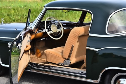 1960 Mercedes-Benz 220SE "Ponton" Sunroof Coupe 2,2L till salu (bild 38 av 161)