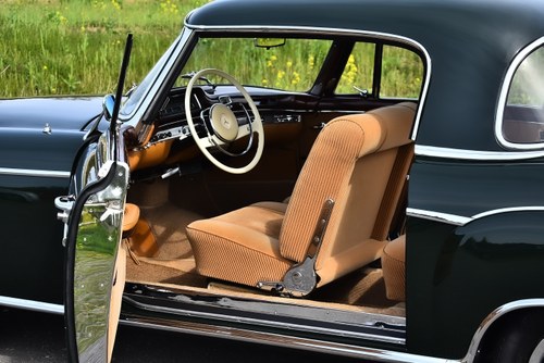 1960 Mercedes-Benz 220SE "Ponton" Sunroof Coupe 2,2L till salu (bild 39 av 161)