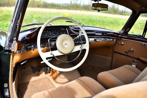1960 Mercedes-Benz 220SE "Ponton" Sunroof Coupe 2,2L till salu (bild 46 av 161)