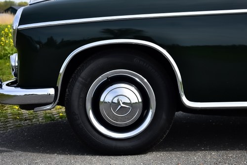 1960 Mercedes-Benz 220SE "Ponton" Sunroof Coupe 2,2L till salu (bild 130 av 161)