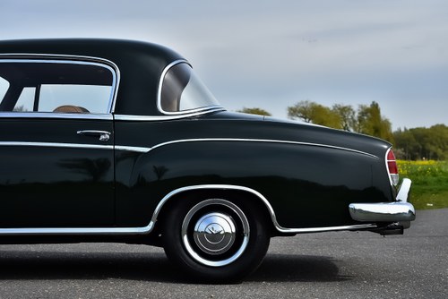 1960 Mercedes-Benz 220SE "Ponton" Sunroof Coupe 2,2L till salu (bild 131 av 161)