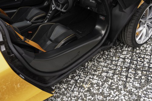 2023 McLaren 720S In vendita (immagine 27 di 160)