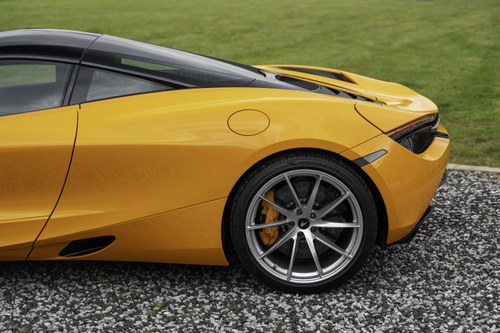 2023 McLaren 720S In vendita (immagine 100 di 160)