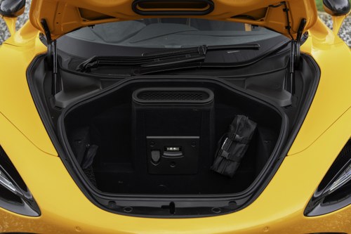 2023 McLaren 720S In vendita (immagine 80 di 160)