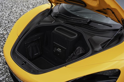 2023 McLaren 720S In vendita (immagine 86 di 160)