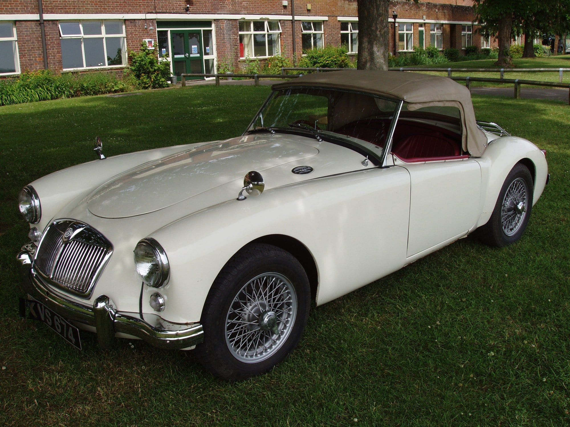 1955 MG A 1500 Roadster, foto 1