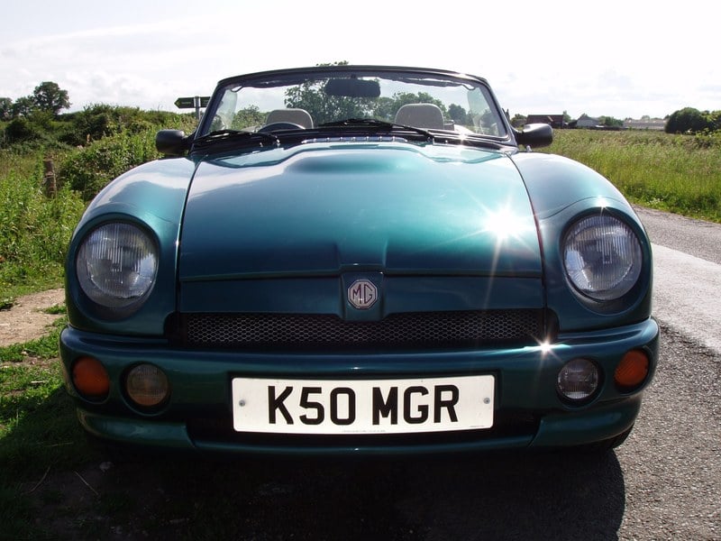 1993 MG RV8 - 2 1993 MG RV8 - 2