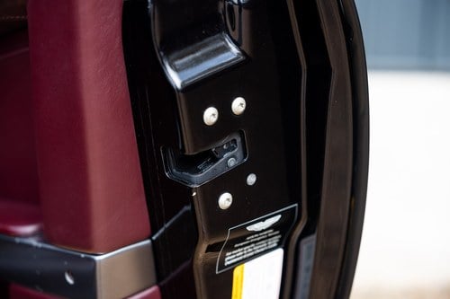 2005 Aston Martin DB9 V12 For Sale (picture 16 of 221)