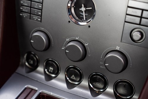 2005 Aston Martin DB9 V12 For Sale (picture 54 of 221)