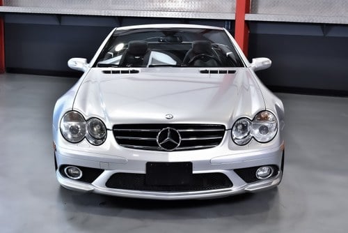 2008 Mercedes-Benz R230 SL55 AMG "Glass Sunroof" Convertible 5,5L V8 Te koop (foto 2 van 112)