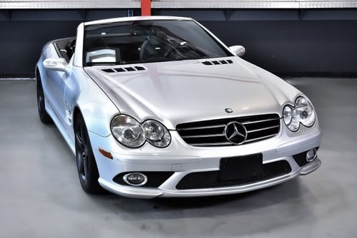 2008 Mercedes-Benz R230 SL55 AMG "Glass Sunroof" Convertible 5,5L V8 Te koop (foto 5 van 112)