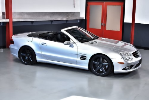 2008 Mercedes-Benz R230 SL55 AMG "Glass Sunroof" Convertible 5,5L V8 Te koop (foto 11 van 112)