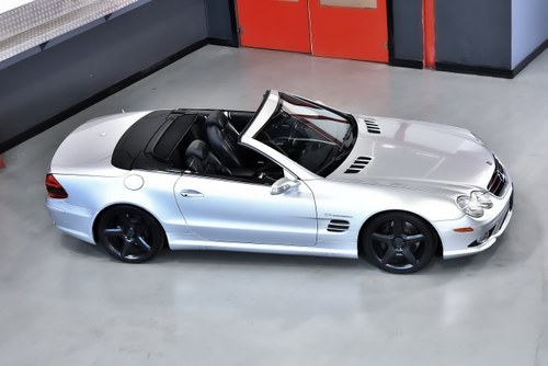 2008 Mercedes-Benz R230 SL55 AMG "Glass Sunroof" Convertible 5,5L V8 Te koop (foto 17 van 112)