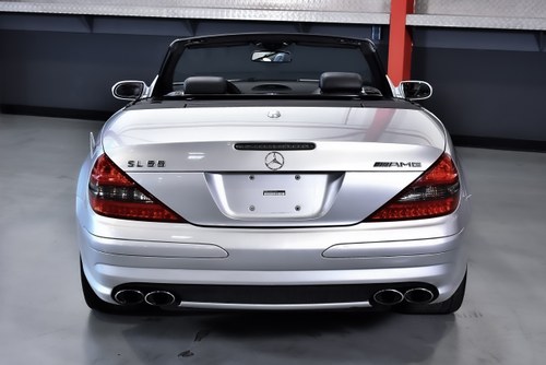 2008 Mercedes-Benz R230 SL55 AMG "Glass Sunroof" Convertible 5,5L V8 Te koop (foto 18 van 112)